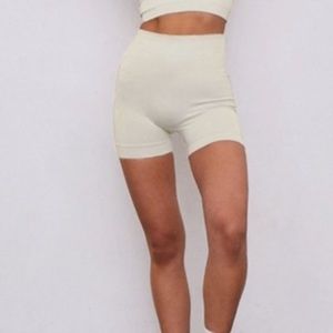 Set active sculpt flex biker shorts